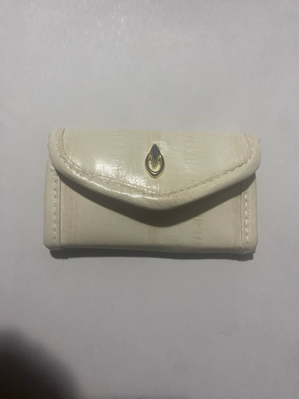 Vintage  Cream Leather key holder